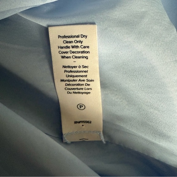 Cinq a Sept Blue Mini Sheath Dress with Long Bell Sleeves and V-Neckline size XS - Picture 8 of 8